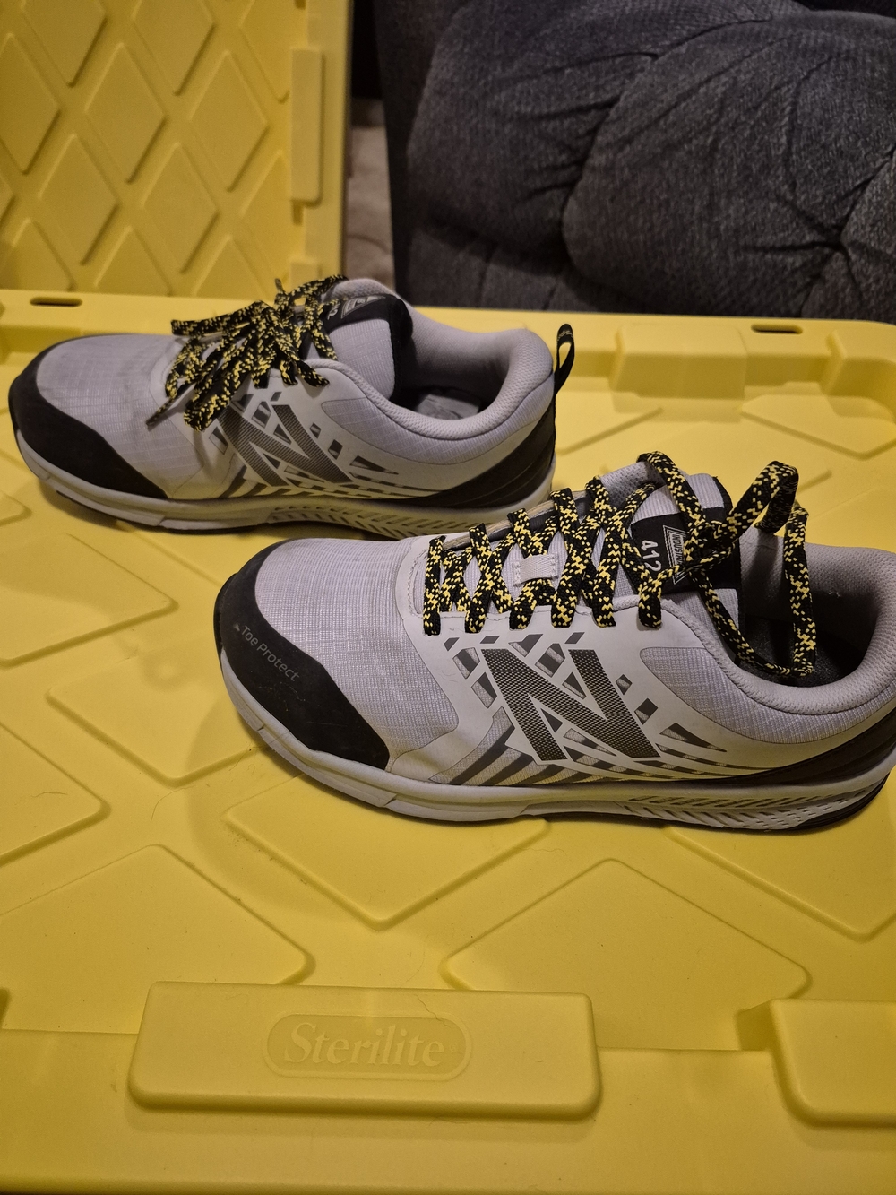 New Balance Industrial 412 Compisite Toe Work Shoe